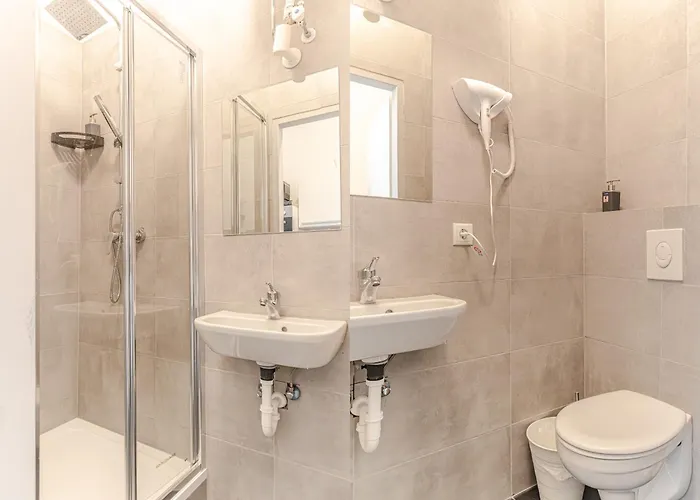Διαμέρισμα Two Modern Comfortable For Groups Βιέννη